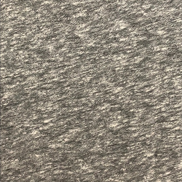 Women’s short sleeve v-neck t-shirt. Mossimo grey - Picture 5 of 6